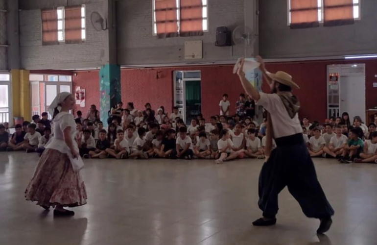 Imagen de Evento cultural y social por el Día de la Tradición en la Escuela 'Juan Larrea' de General Lagos.