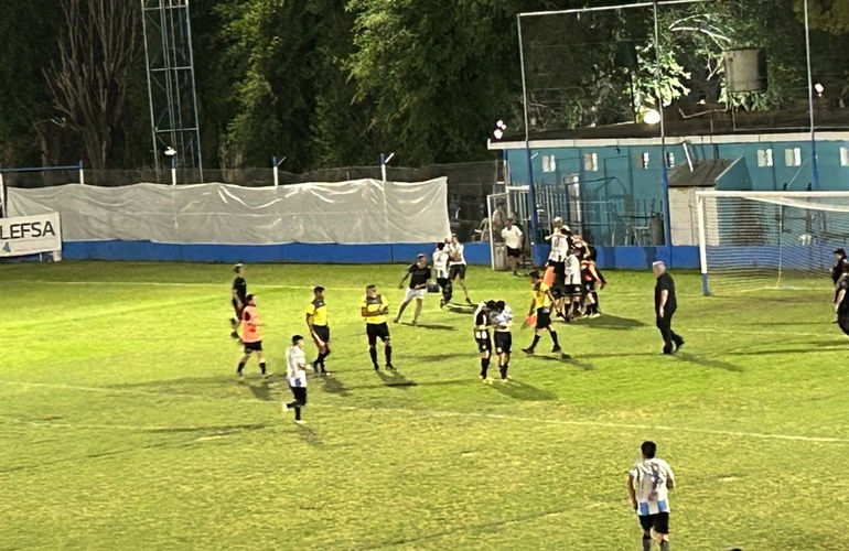 Imagen de Unión venció por penales a Atlético Empalme y avanzó a la final del Clausura
