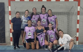 Imagen de Nueva victoria del handball femenino de Libertad de General Lagos en la 'Copa Rosario'