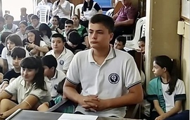Imagen de 7&deg; Grado de la Escuela Santa Luc&iacute;a vivi&oacute; la experiencia de "Concejal por un d&iacute;a"