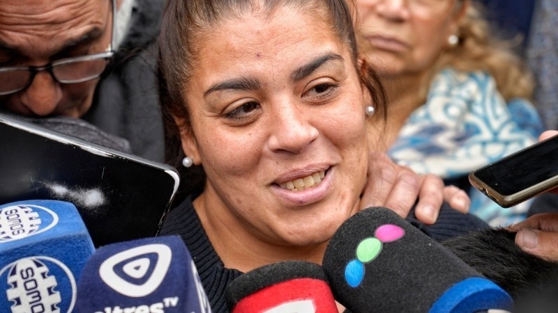 Entre l&aacute;grimas, Bel&eacute;n record&oacute; a su pareja. (Alan Monz&oacute;n/Rosario3)