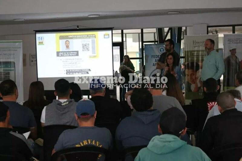 Imagen de Se realiz&oacute; la capacitaci&oacute;n para trabajadores rurales
