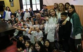 Imagen de Los alumnos de la Escuela Fiscal visitaron al intendente