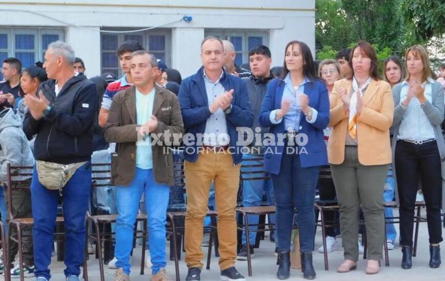 Imagen de Alvear: La EESO N&deg;606 realiz&oacute; el acto de colaci&oacute;n de la promoci&oacute;n 2023