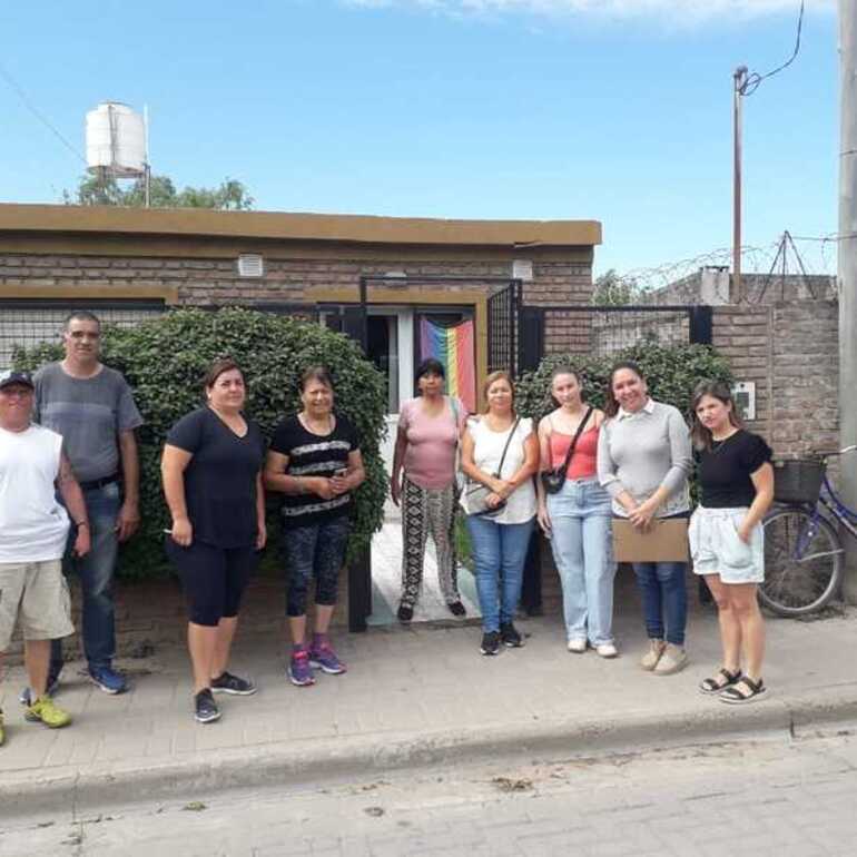 Un grupó de vecinos fue al Concejo el pasado jueves a la mañana.