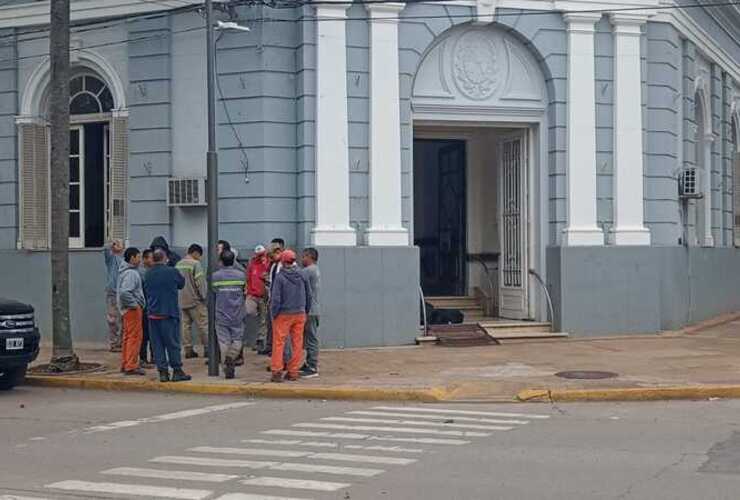 Imagen de Incertidumbre laboral para empleados monotributistas en Arroyo Seco