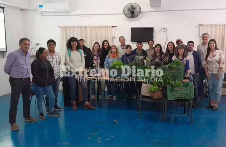 Imagen de Fighiera: Se present&oacute; el sistema de garant&iacute;a participativa agroecol&oacute;gico metropolitano