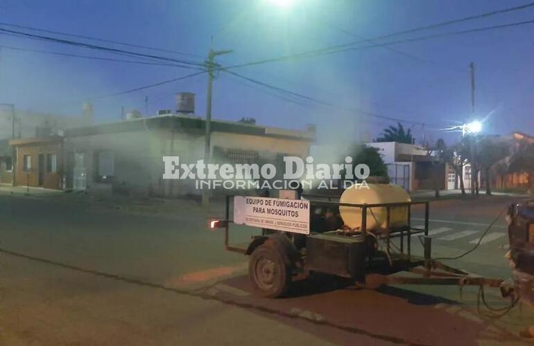 Imagen de Continúan las fumigaciones contra los mosquitos en Arroyo Seco