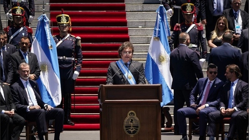 Se trata de la primera medida oficial establecida por el nuevo mandatario. (T&eacute;lam)