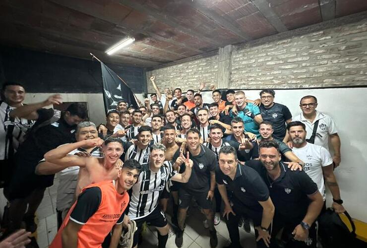 Imagen de Uni&oacute;n Bicampe&oacute;n de la Liga Regional del Sud