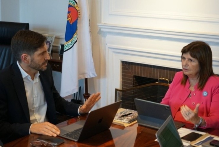 El encuentro entre el gobernador y la ministra de Seguridad nacional. (Prensa GSF) El encuentro entre el gobernador y la ministra de Seguridad nacional. (Prensa GSF)