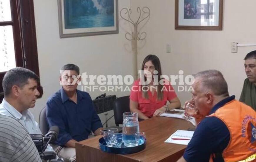 Imagen de Arroyo Seco: Las nuevas autoridades de Protecci&oacute;n Civil visitaron la Municipalidad