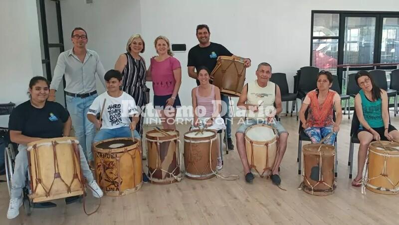 Imagen de Se realiz&oacute; la muestra de fin de a&ntilde;o del taller de bombo a cargo de la profesora Patricia Bruzzese