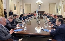El primer encuentro del presidente Milei con los gobernadores dur&oacute; dos horas y media. (@OPEArg)
