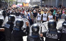 Los piqueteros esperan movilizar cerca de 40 mil personas en Buenos Aires. (T&eacute;lam/Maximiliano Luna.)