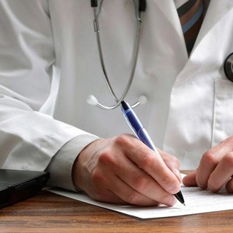 Imagen de Las prepagas anuncian aumentos del orden del 40% para enero