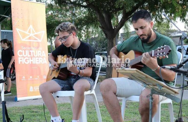 Imagen de Fighiera: Se realizó la muestra anual de los talleres culturales y deportivos comunales