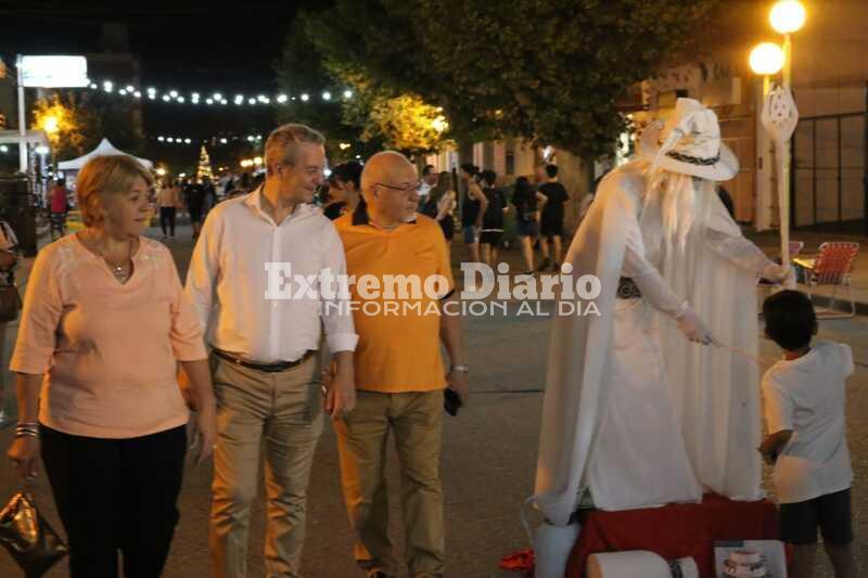 Imagen de Pas&oacute; una nueva edici&oacute;n del Paseo Comercial a cielo abierto