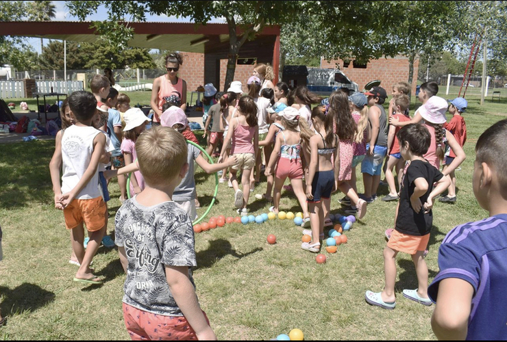 Imagen de Inició la Colonia de Vacaciones del Polideportivo Municipal de Pueblo Esther.