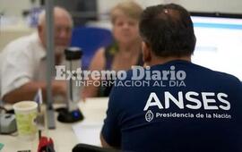 Imagen de Suspenden la entrega de cr&eacute;ditos de la Anses a trabajadores y jubilados