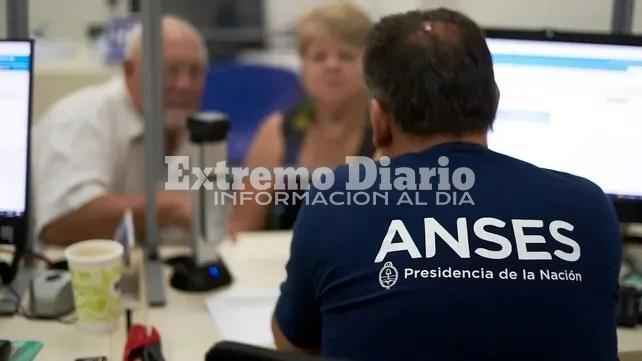 Imagen de Suspenden la entrega de cr&eacute;ditos de la Anses a trabajadores y jubilados