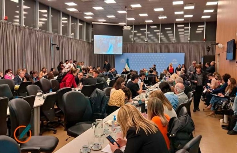 Imagen de Se inicia este martes en la Cámara de Diputados el debate de la ley ómnibus