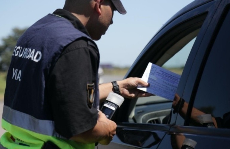 Imagen de Rutas santafesinas: 18.502 vehículos controlados y 3.306 infracciones en los primeros 10 días del Operativo Verano