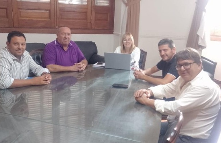 Imagen de Autoridades comunales de Albarellos y Cepeda gestionan en diversos ministerios de Santa Fe