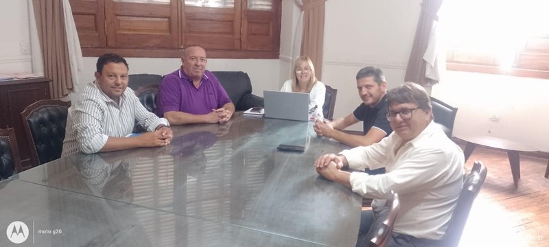 Imagen de Autoridades comunales de Albarellos y Cepeda gestionan en diversos ministerios de Santa Fe