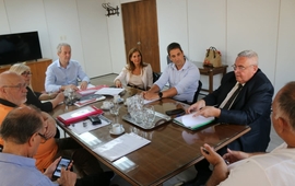 Imagen de Turismo: Diagramaci&oacute;n de nuevas propuestas con autoridades provinciales y regionales