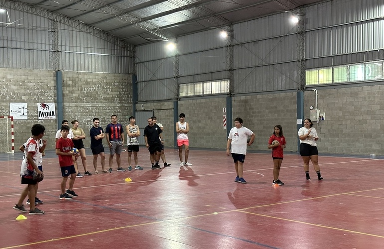 Imagen de C.A.T.: Clínica de Capacitación de iniciación al Handball.