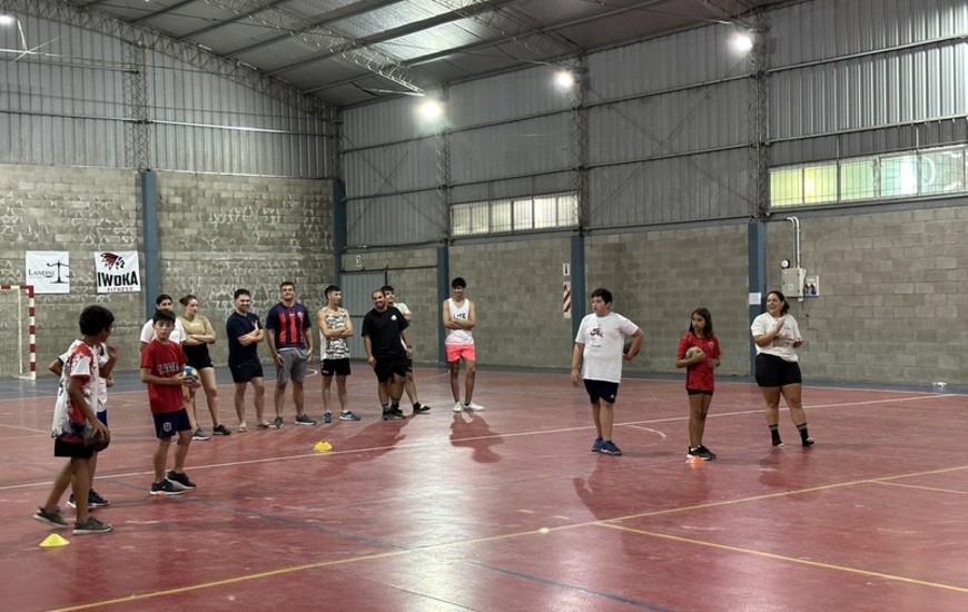 Imagen de C.A.T.: Cl&iacute;nica de Capacitaci&oacute;n de iniciaci&oacute;n al Handball.
