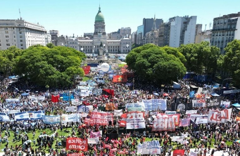 Imagen de La CGT hizo su primer paro contra Milei y pidió no traicionar a trabajadores