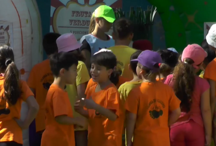 Imagen de Jornadas de Kermes con promoción de hábitos de vida saluble en la Colonia de Verano de Alvear