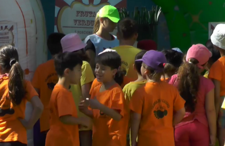 Imagen de Jornadas de Kermes con promoción de hábitos de vida saluble en la Colonia de Verano de Alvear