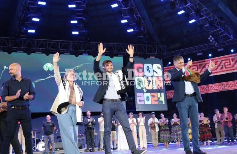 Imagen de Maxi Pullaro acompa&ntilde;&oacute; a la delegaci&oacute;n santafesina en Cosqu&iacute;n