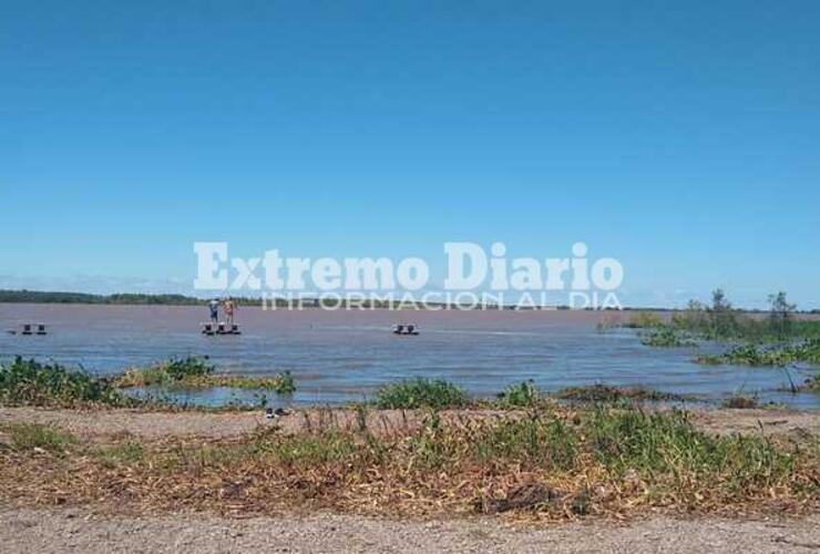Imagen de La crecida del río dañó la bajada pública comunal en Fighiera