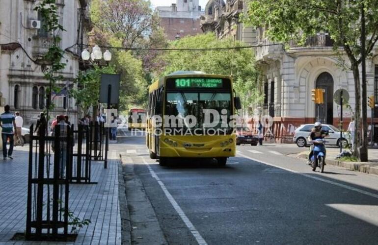 Imagen de La UTA advirtió que de no avanzar la discusión salarial se lanzaría un paro de transporte