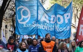 Imagen de El gobierno de Santa Fe anunci&oacute; que pagar&aacute; un 14% de aumento por la paritaria 2023