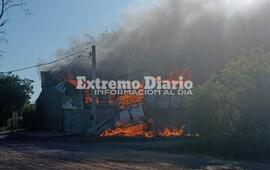 Imagen de Fighiera: Incendio en un frigor&iacute;fico de pescados
