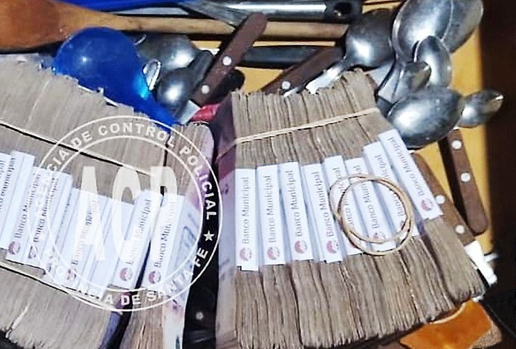 Imagen de Condenan a dos policías que proporcionaban información a la banda de Los Monos