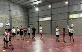 Imagen de Cl&iacute;nica de Capacitaci&oacute;n de Iniciaci&oacute;n al Handball en Talleres.