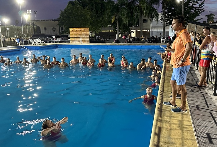 Imagen de Aspirantes a Guardavidas locales y regionales, realizaron prueba en Unión.