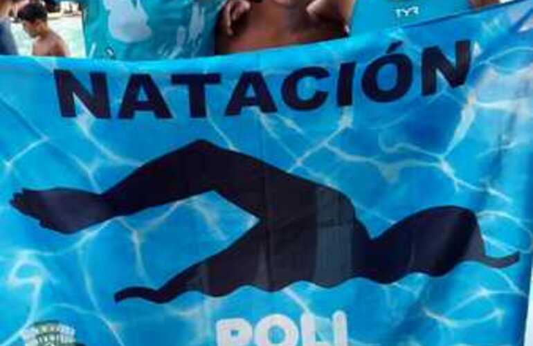Imagen de Nadadores del Polideportivo de Pueblo Esther, se destacaron en el Federativo de Rosario.