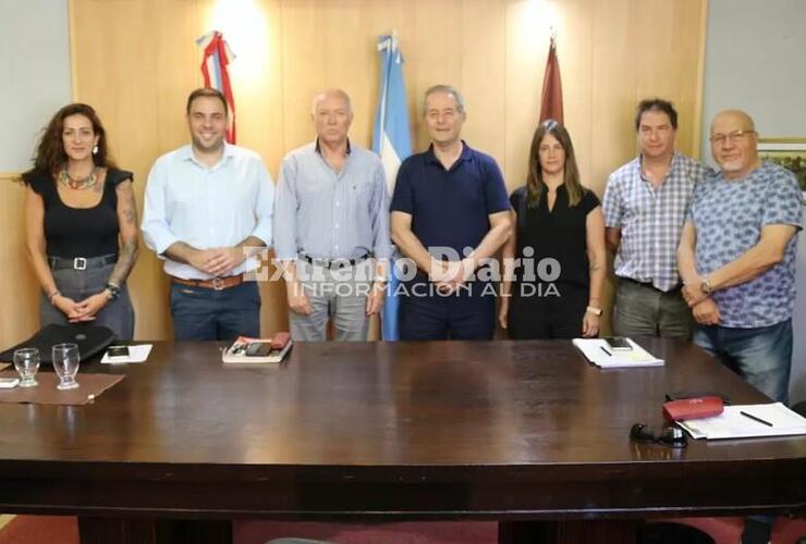 Imagen de Arroyo Seco: Reunión de trabajo con funcionarios del Ministerio de Desarrollo Productivo de Santa Fe