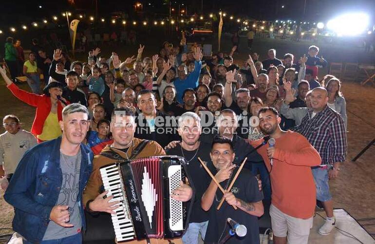 Imagen de Alvear: Noches de verano en el barrio La Rana - Eco Pueblo