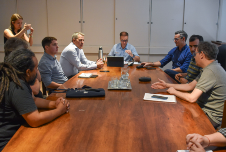 Imagen de Gherardi se reunió con autoridades provinciales para tratar su cartera de gestión