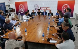 Imagen de Reuni&oacute;n para plasmar el �Operativo Cosecha�
