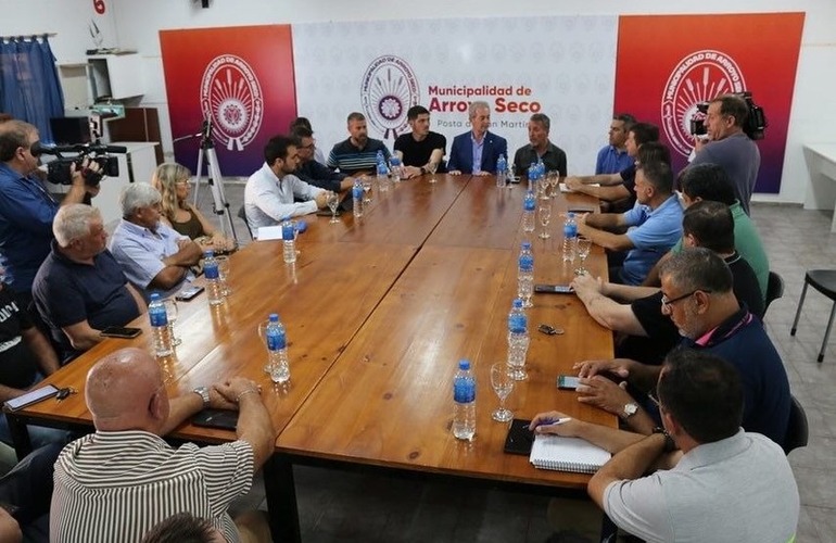 Imagen de Reunión para plasmar el “Operativo Cosecha”