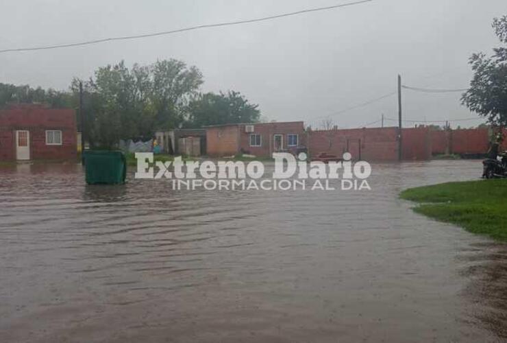 Una de las mayores preocupaciones que se atraviesa, más con la caida de agua, es la proliferación del dengue.